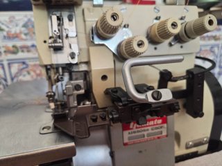 Remalladora industr. Yamato AZ6505H con Fruncidor.