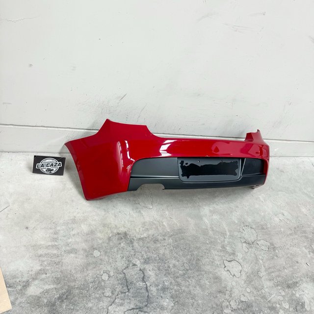Paragolpes trasero BMW 120 M