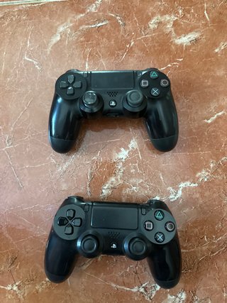 2 Mandos PS4 (PlayStation 4) Sony