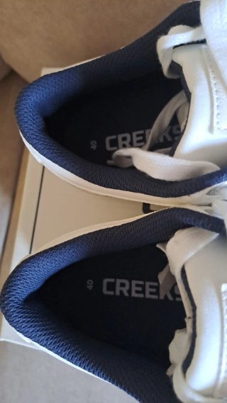 Zapatillas Creeks Blancas y azul