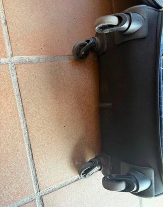 Maleta Spinner Cabina American Tourister Negra