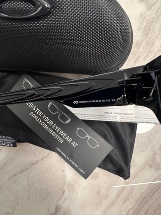 Gafas de sol Oakley negras