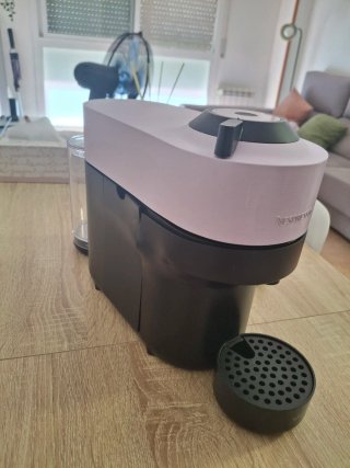 Cafetera Nespresso Vertuo Krups Lila
