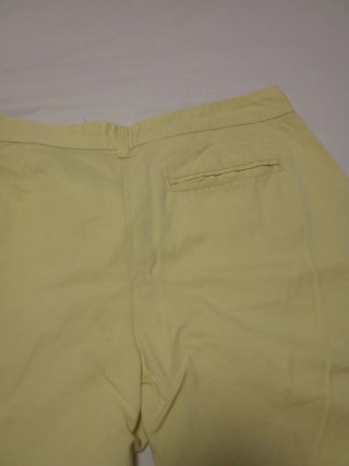 Bermudas amarillas Primark