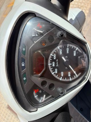 Honda SH 125i Blanca