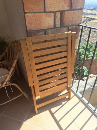 Butaca fusta IKEA reclinable i plegable