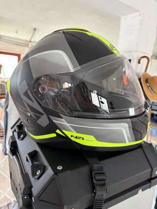 Casco Moto Nzi Modular Talla S con funda