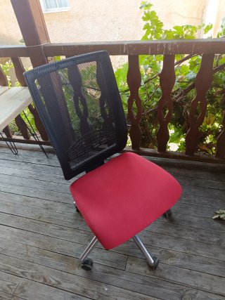Silla de oficina ergonómica