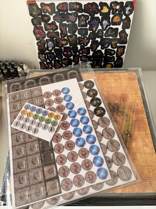 League of Dungeoneers Queen Ed + Bestiario Av