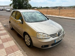 Volkswagen Golf 2005