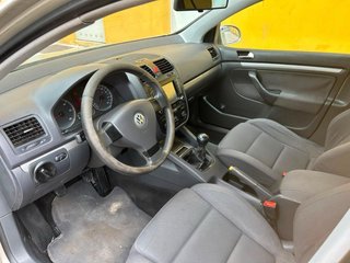 Volkswagen Golf 2005
