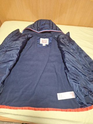 Chaqueta acolchada con capucha talla 16A 176 cm