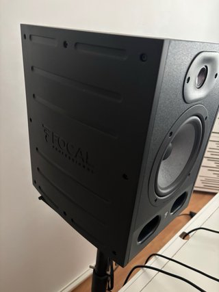Monitores de estudio Focal Alpha 65