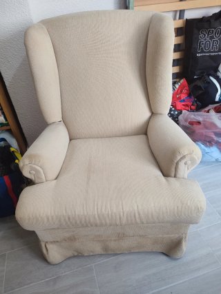 Juego 2 butacas orejeras beige