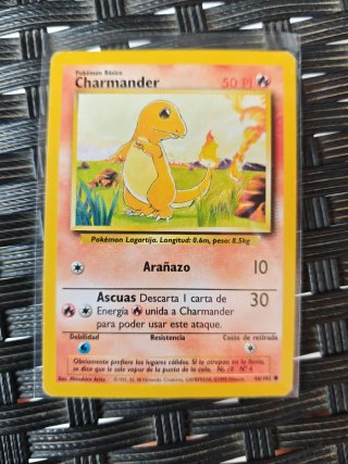 Carta Pokémon Charmander Básico 46/102
