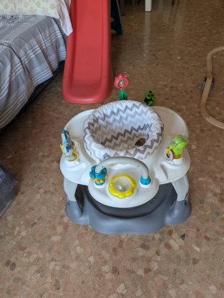 Tacatá saltador para bebé