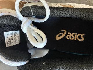 Zapatillas Asics Gel-1130 Blancas y Plateadas