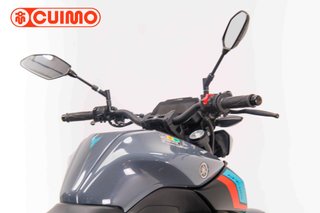 YAMAHA MT 125