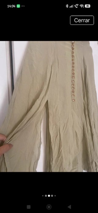 Blusa y falda verde oliva con bordado