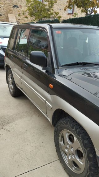 Mitsubishi Montero 2002