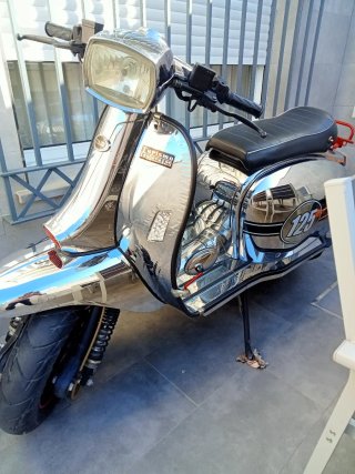 Moto Scooter Plata