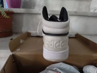 Adidas Hoops 3.0 Mid Talla 42 2/3