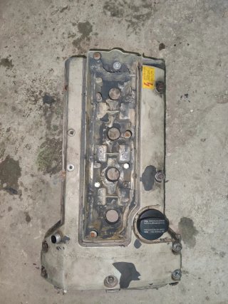 MERC SLK230 97-00 Tapa de balancines OEM