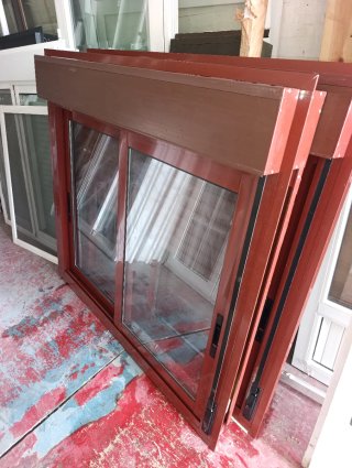 Ventana corredera aluminio con persiana