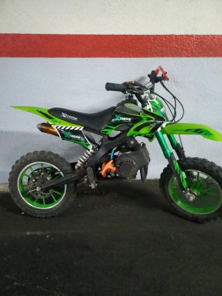 Mini moto de gasolina para niños