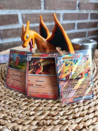 Cartas Pokémon Charmander, Charmeleon, Charizard