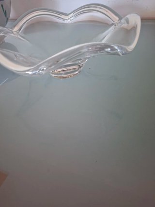 Centro de mesa de cristal transparente