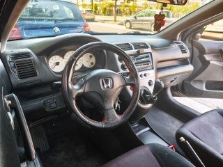 Honda Civic 2004