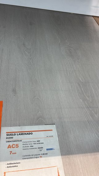 Tarima flotante madera oferta