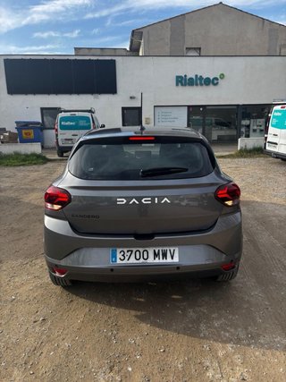 Dacia Sandero 2024