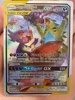 Carta Pokémon Lucario & Melmetal GX TAG TEAM