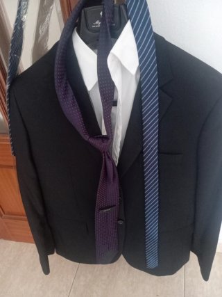 Traje de boda negro+zapatillas florentino 41-42