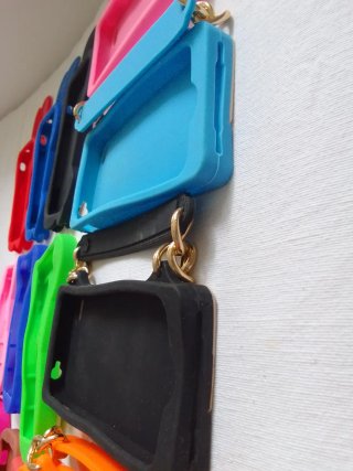 Cover per cellulare bambini 13 modelli