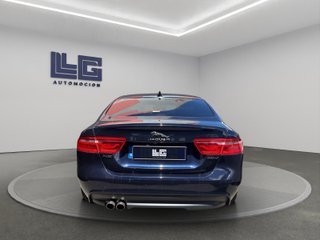 Jaguar XE Jaguar XE 2.0 Diesel 132kW RWD R-Sport Auto