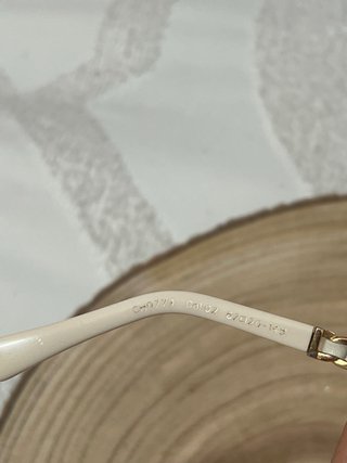 Gafas Chanel Blancas y Doradas