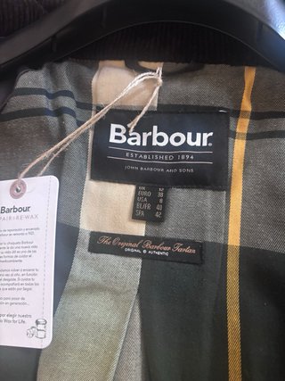 Parka Barbour Ebberstone Waxed verde. Mujer