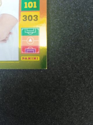 Carta Adrenalyn Invencible 22-23