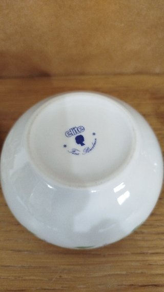 Lote porcelana tazas joyero