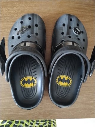 Crocs Batman Negro