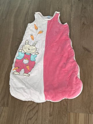 Saco dormir bebé conejo y zanahorias