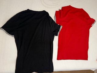 2 Camisetas Guess Talla S