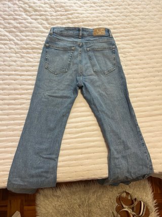 Pantalones vaqueros campana push up elásticos