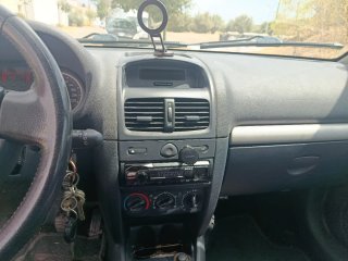 Renault Clio 2004