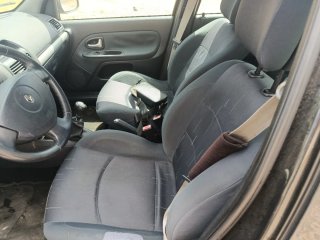 Renault Clio 2004