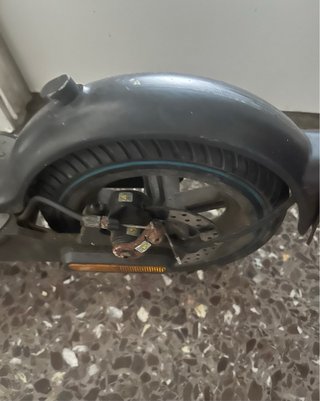 NEGOCIABLE Patinete Eléctric Xiaomi+casco+cargadr.