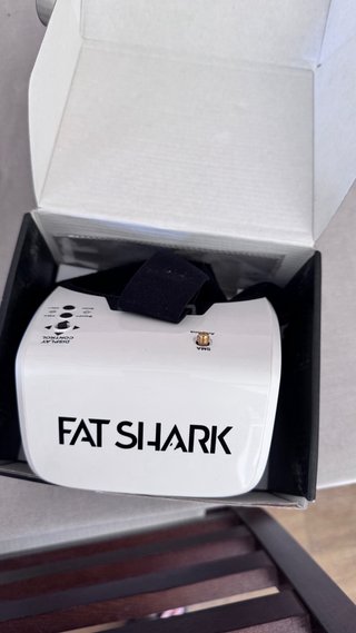 Dron FPV Eachine Cvatar Cinewhoop + Fat Shark